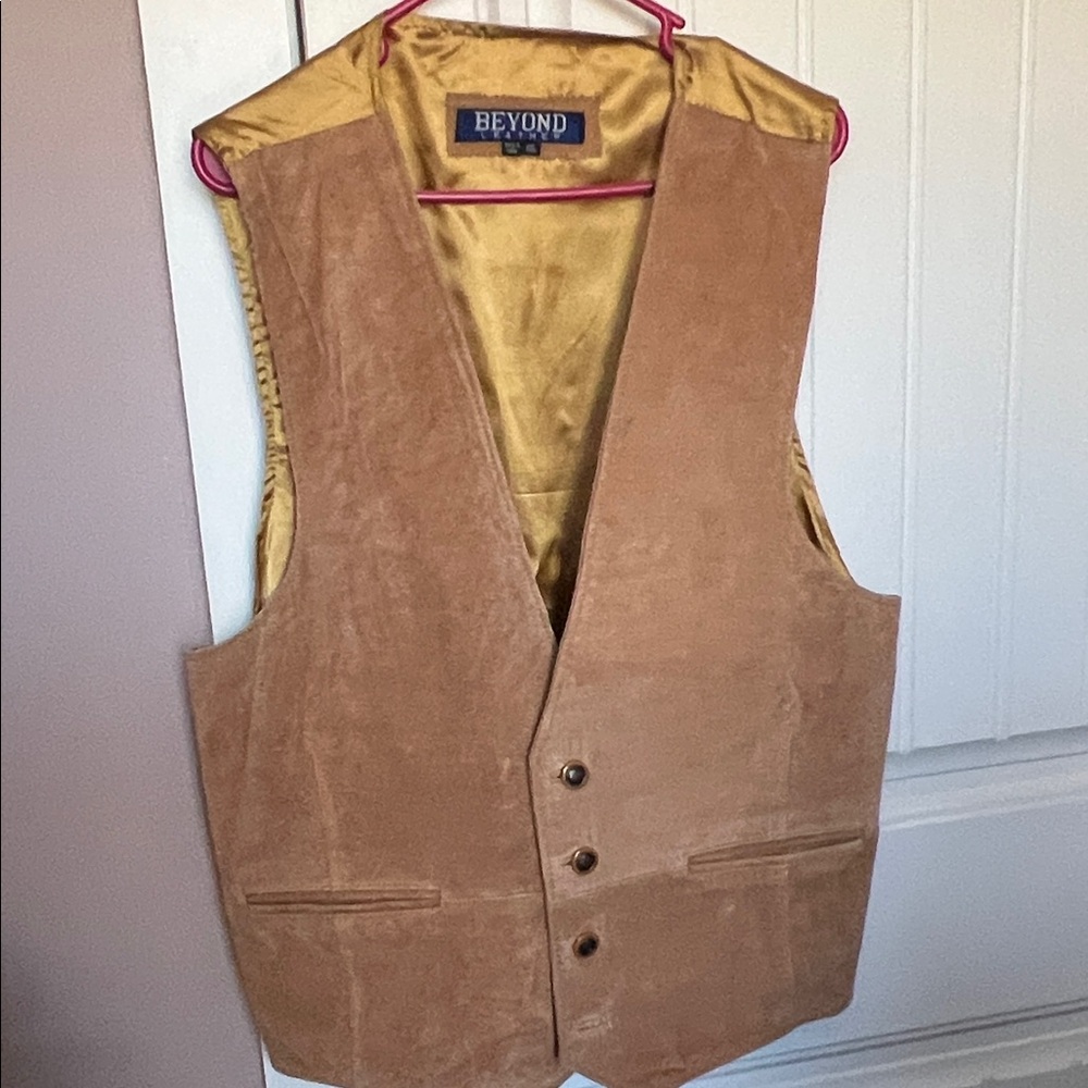Beyond Leather Men's Tan Vest XXL